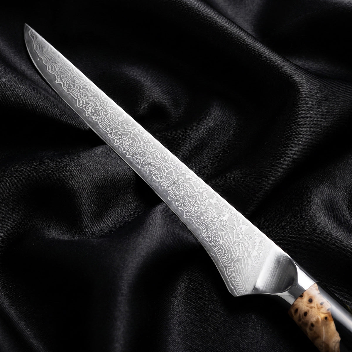 Yoizuki Honesuki Boning Knife